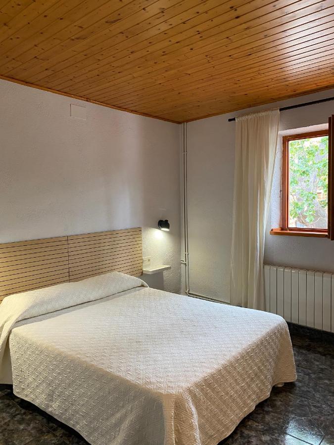 Hotel Rural Cal Amadeu Vilanova d'Escornalbou Exterior foto