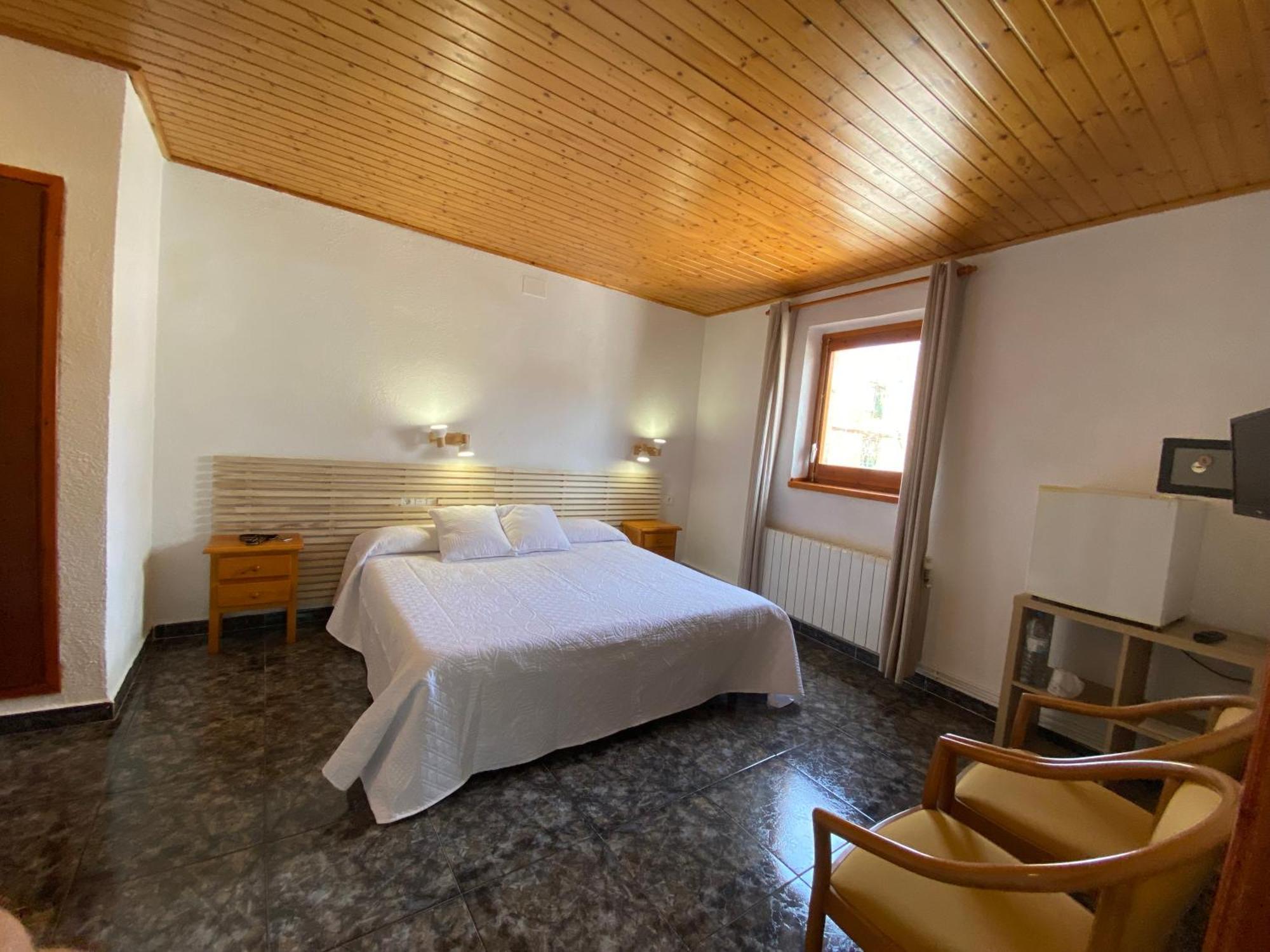 Hotel Rural Cal Amadeu Vilanova d'Escornalbou Exterior foto